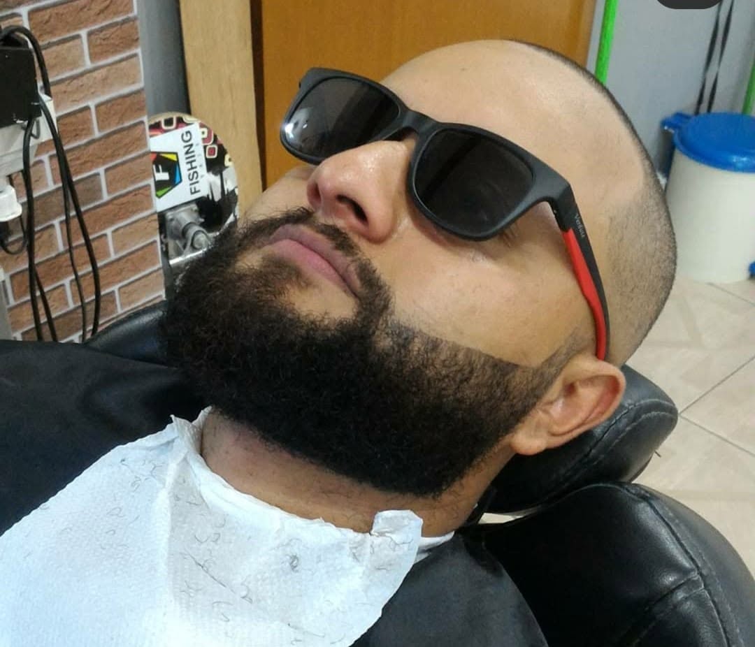 Barba Com Visagismo (Carriel)