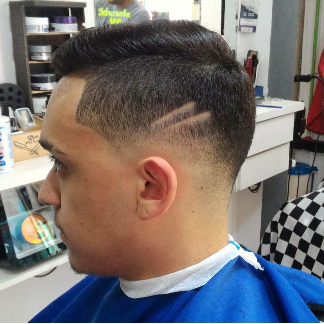 Corte de Cabelo com Visagismo (Carriel)